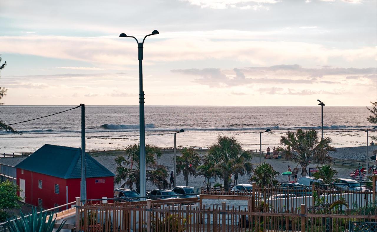 Appartamento Caz Patio, T2 - 4 étoiles, front de mer Saint Pierre Esterno foto